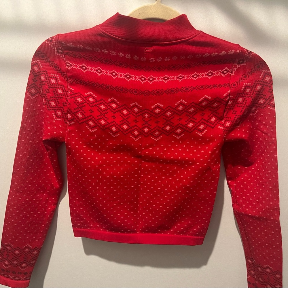 Fabletics Red Patterned Long Sleeve Top - Picture 3 of 4